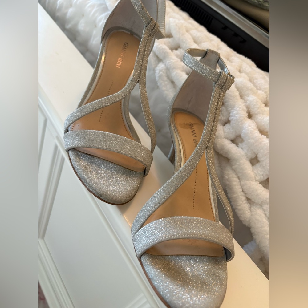 Gianni Bini Women's Silver Glitter Heels